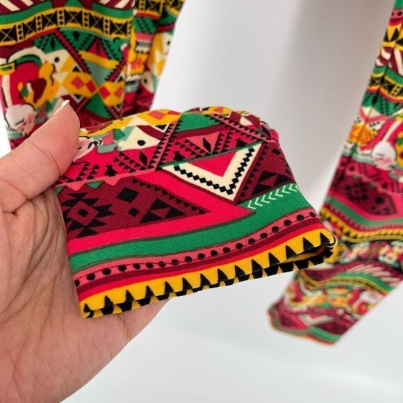 LULAROE Tall & Curvy Santa Claus Aztec Kwanzaa High Rise Christmas Leggings - Picture 4 of 13